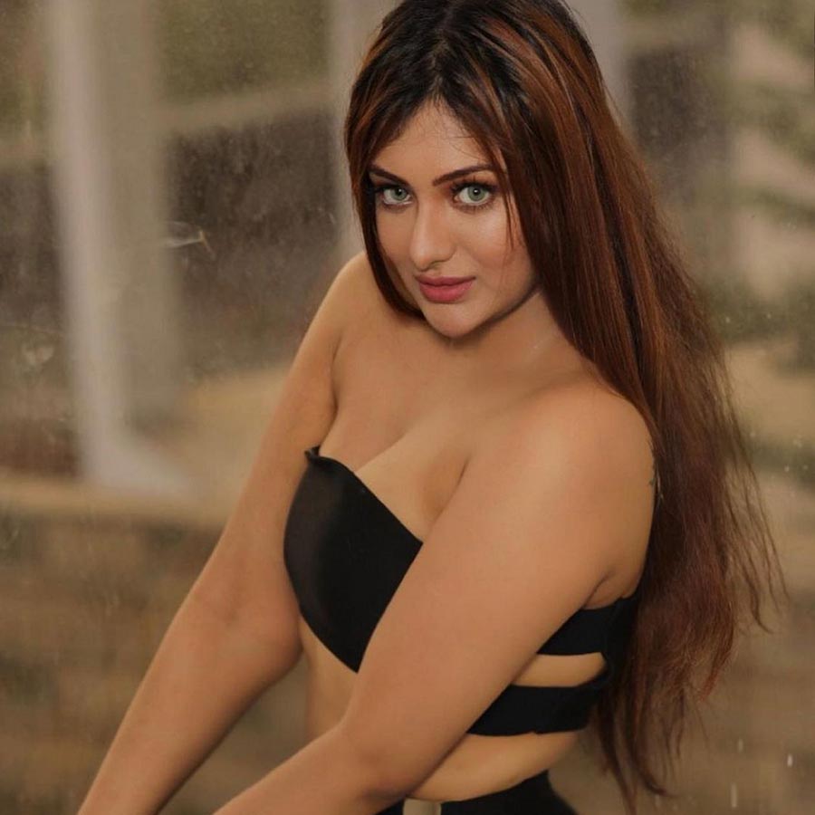 All need to know about controversial actress and Instagram influencer Khushi Mukherjee