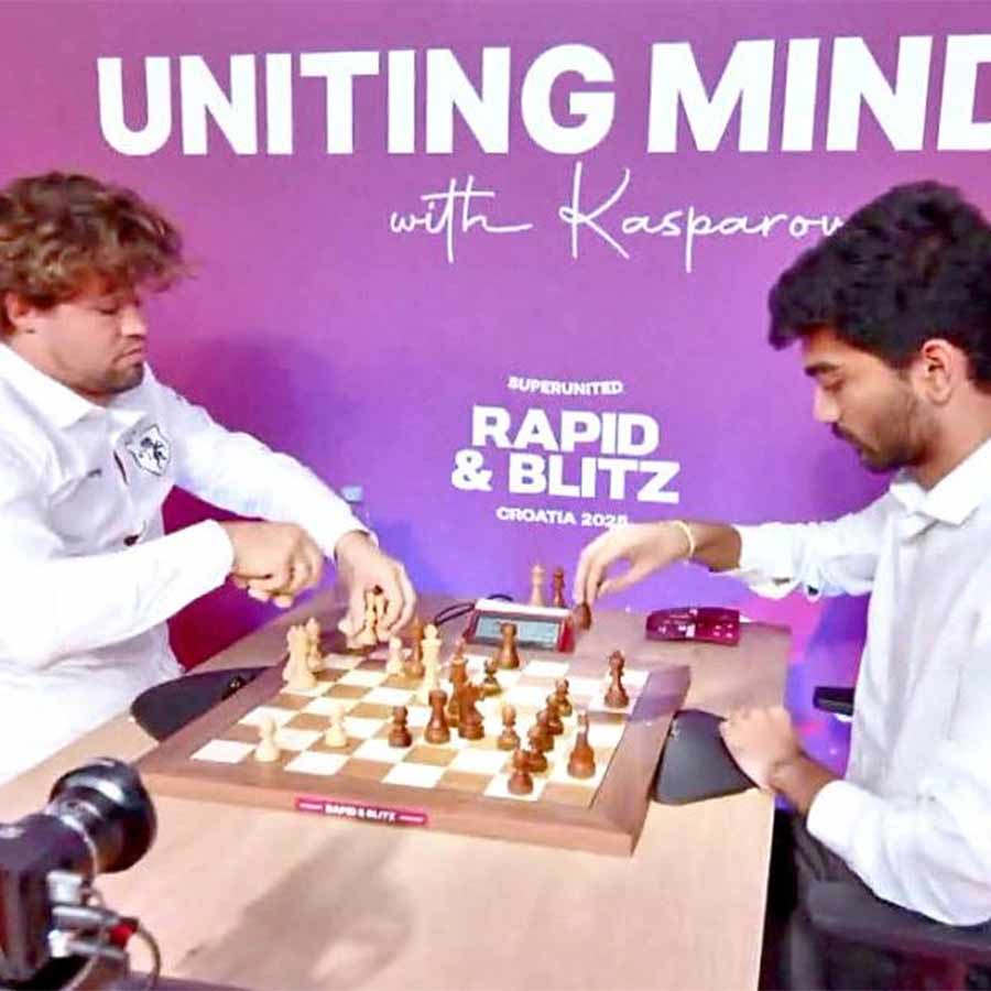 Garry Kasparov questioned Magnus Carlsen's dominance after seeing Gukesh Dommaraju's performance