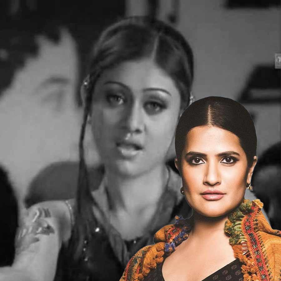 Sona Mahapatra Takes a dig at Shefali jariwala's Kaanta laga song after her sudden demise dgtl