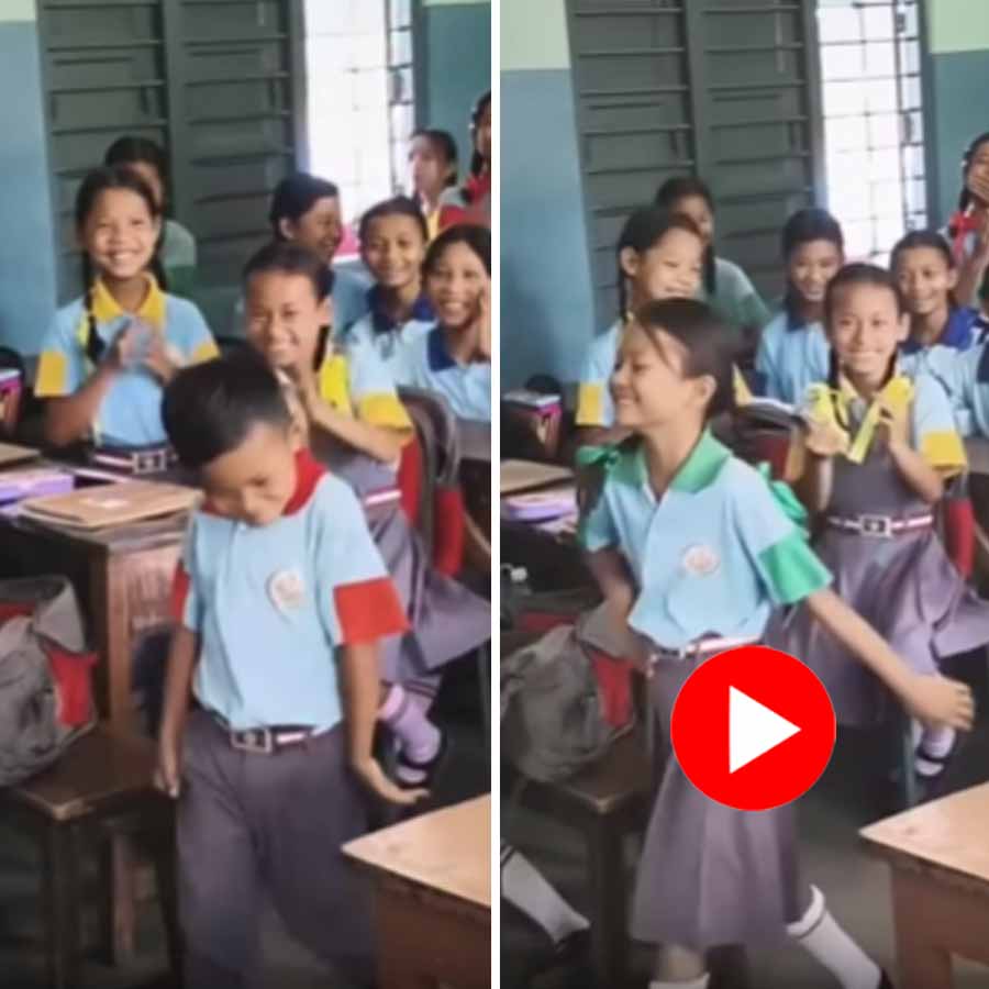 Video of Meghalaya teacher organized rampwalk in classroom for students goes viral dgtl