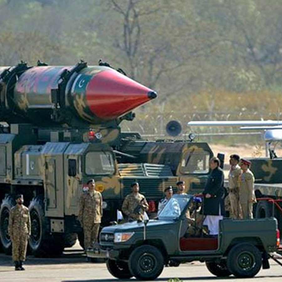Pakistan’s nuclear weapons are controlled by US General, says former CIA officer