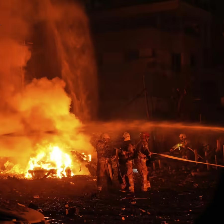 Pakistan’s nuclear weapons are controlled by US General, says former CIA officer