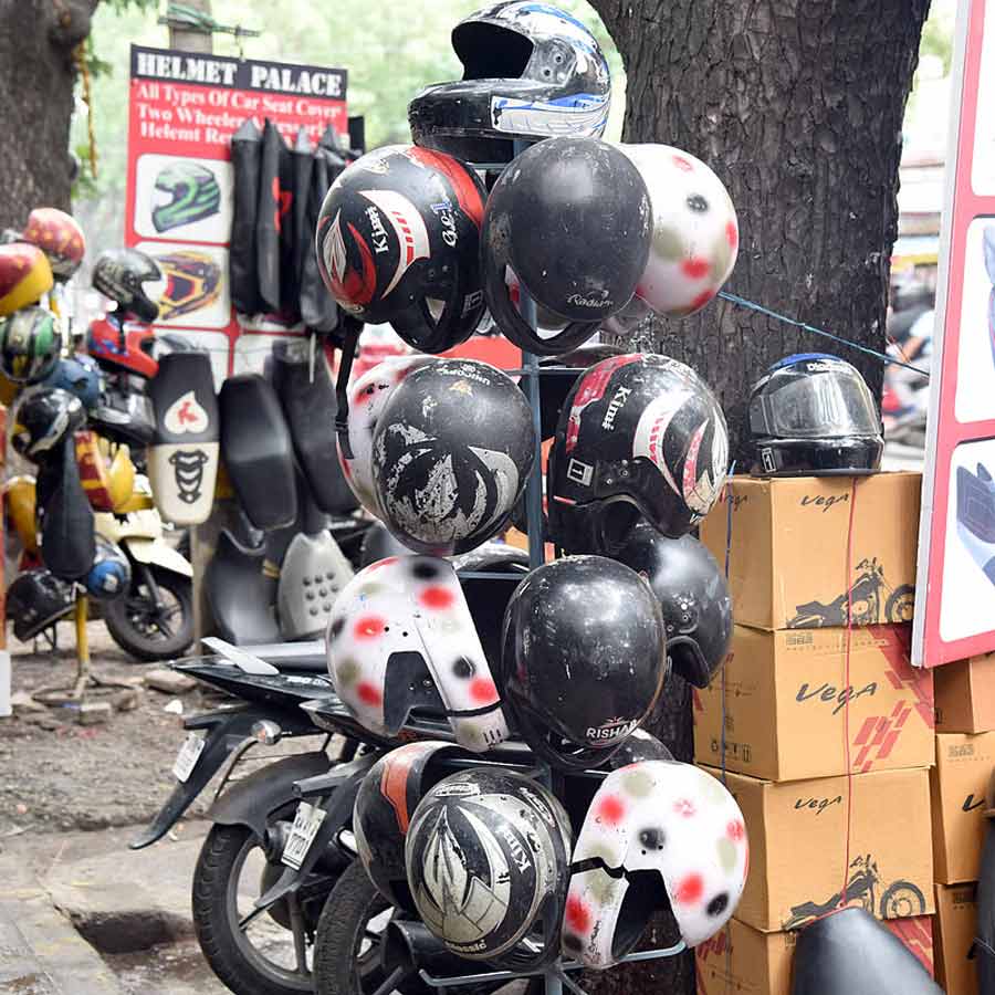 Centre is worried about use of sub-standard helmets, asks states to take strict action dgtl