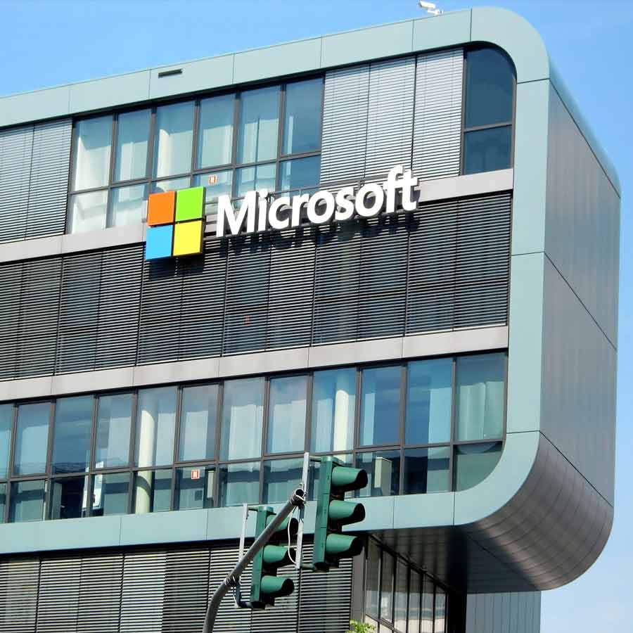 Microsoft exits Pakistan 