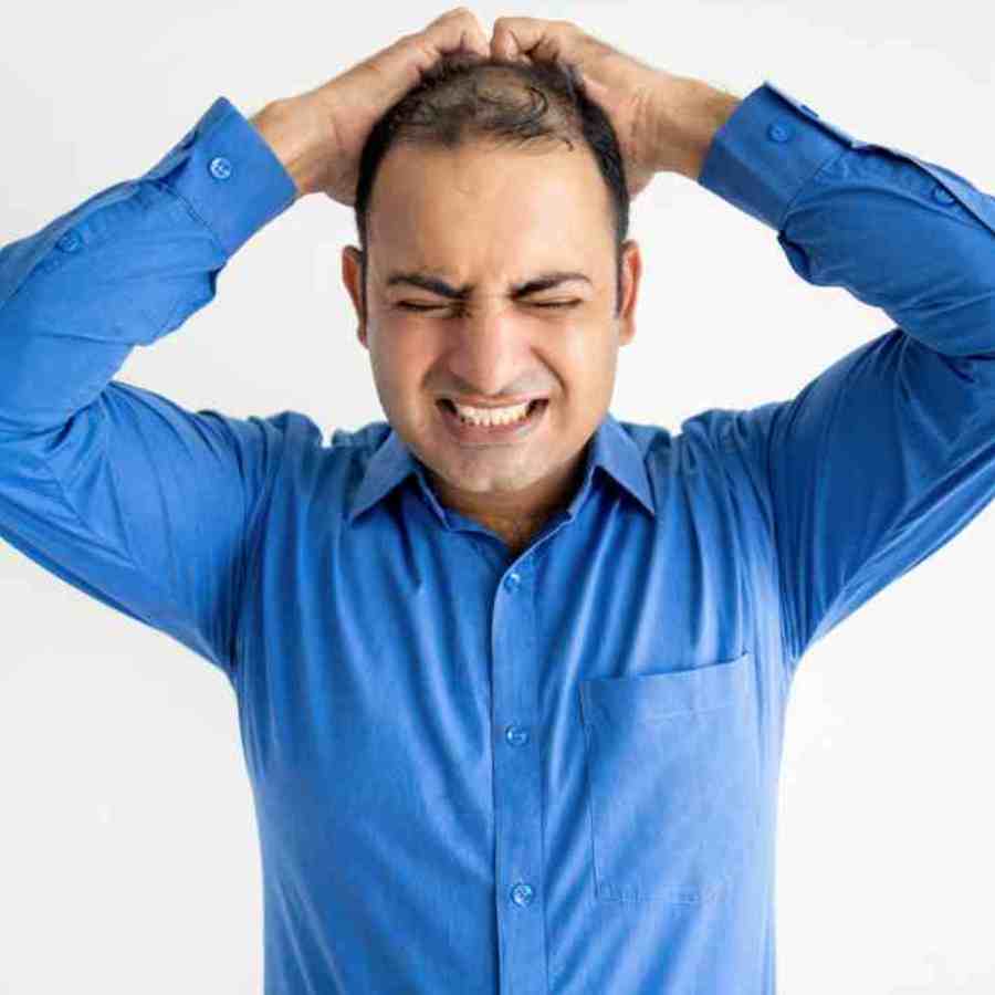 What are the reasons of hair loss in Men especially for those in their 40s dgtl