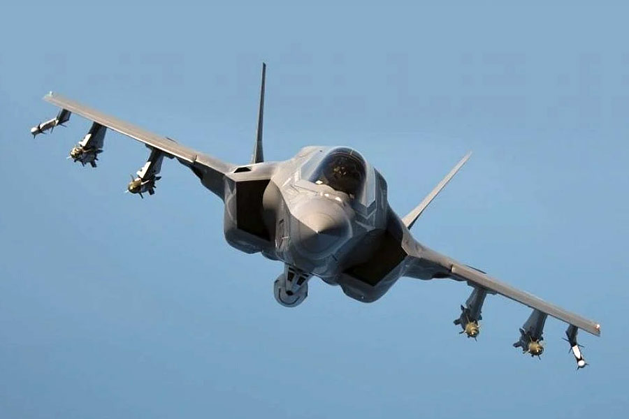 British Royal Navy stealth fighter jet F-35B may be dismantled to move from Kerala
