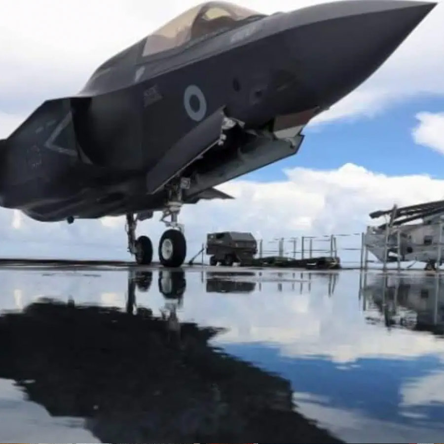 British Royal Navy stealth fighter jet F-35B may be dismantled to move from Kerala