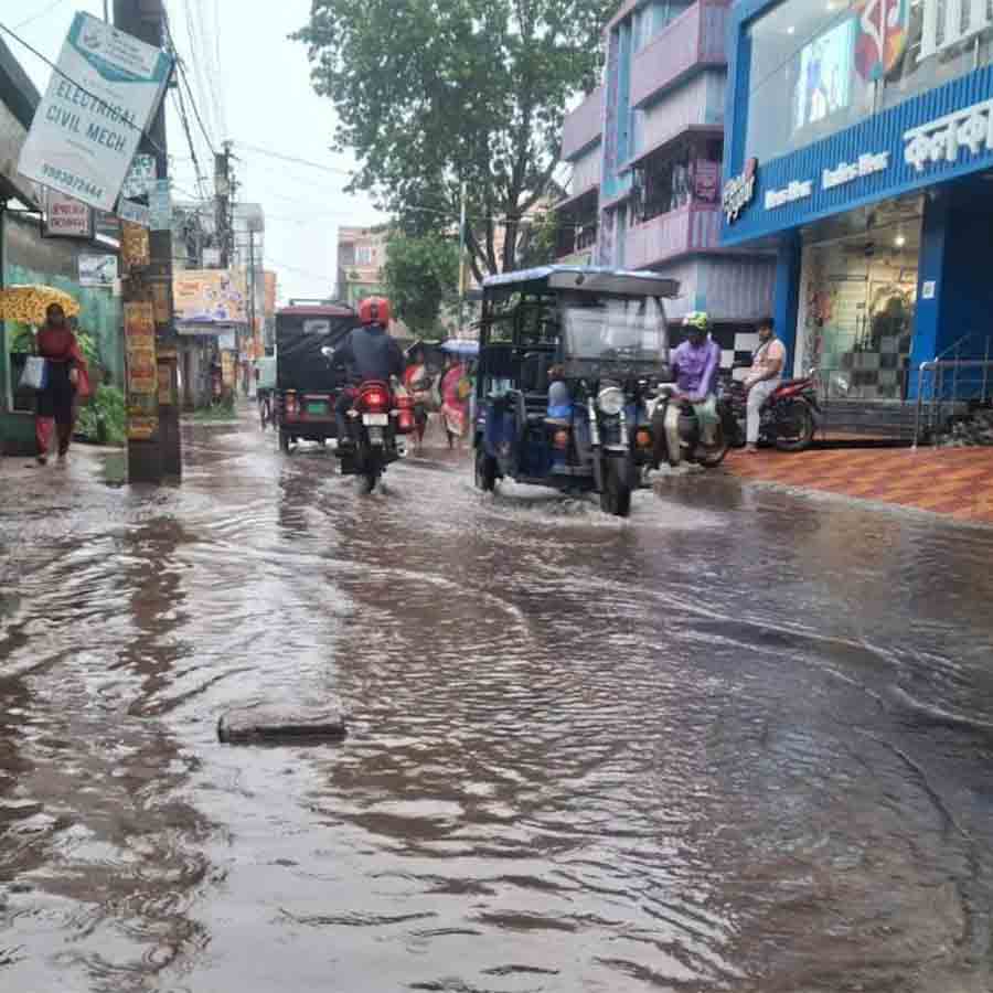 Several areas of Pandua flooded due to poor Drainage system