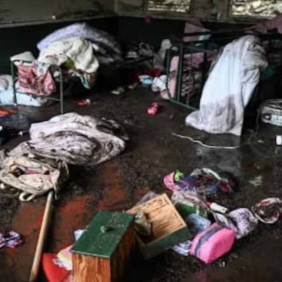 Father searches at summer camp in Texas after flood dgtl