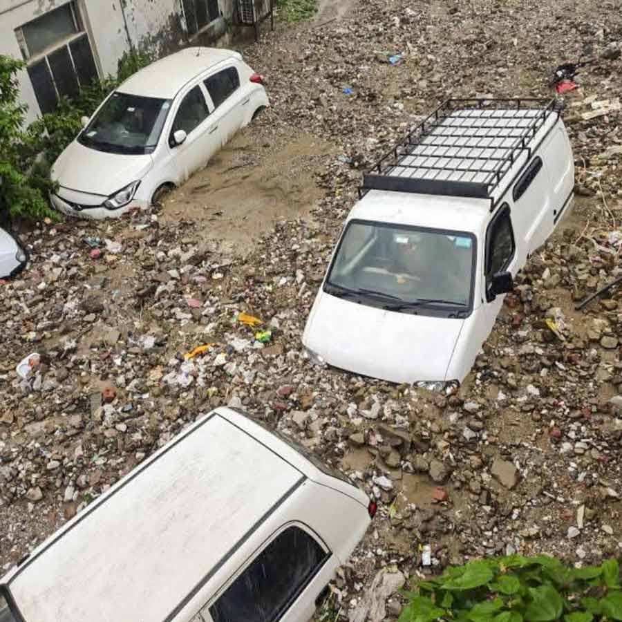 Himachal Pradesh Monsoon Fury: Death Toll Rises To 74, Dozens Missing As Rescues Intensify In Mandi dgtl