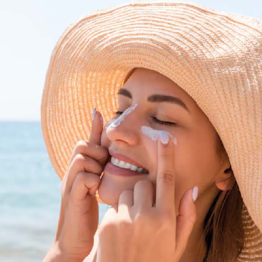 5 beauty tips to smart use of sunscreen during monsoon dgtl