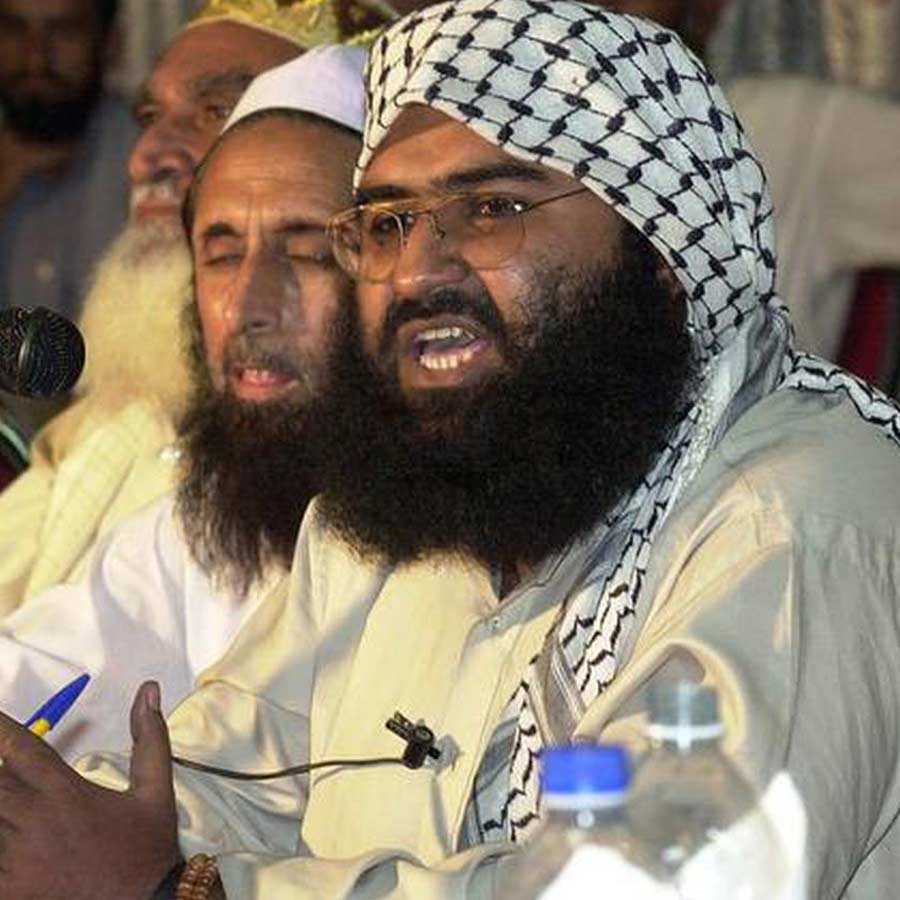 Pakistan ex foreign minister Bilawal Bhutto Zardari ready to extradite terrorists like Hafiz Saeed and Masood Azhar to India