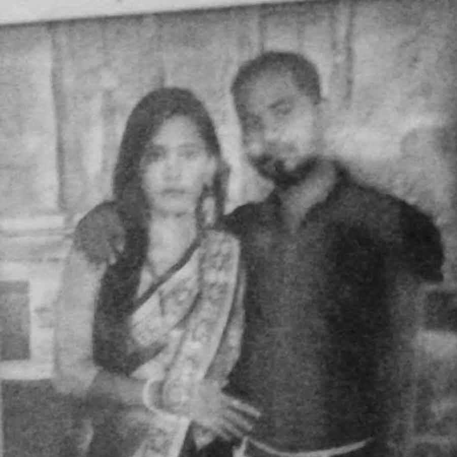 Husband-Wife Death in Kharagpur