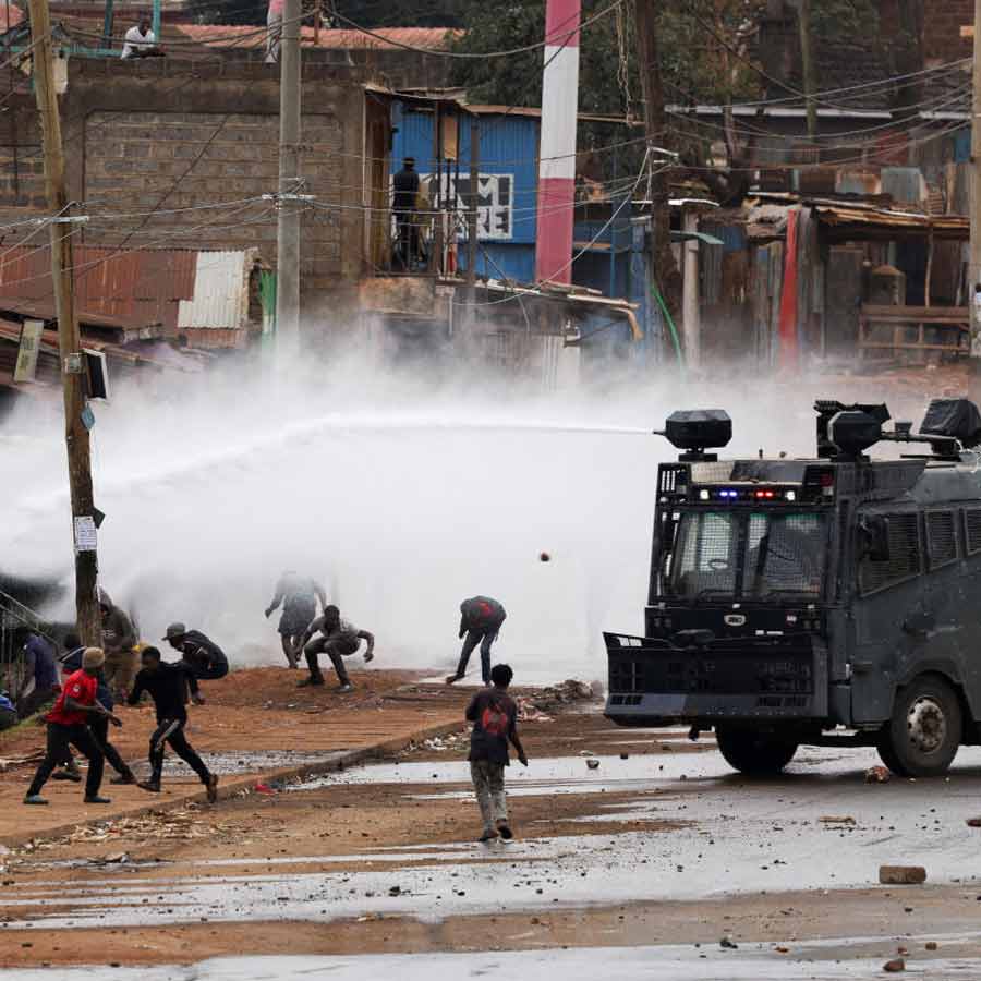 Several killed after police shoot at anti-government protesters in Kenya