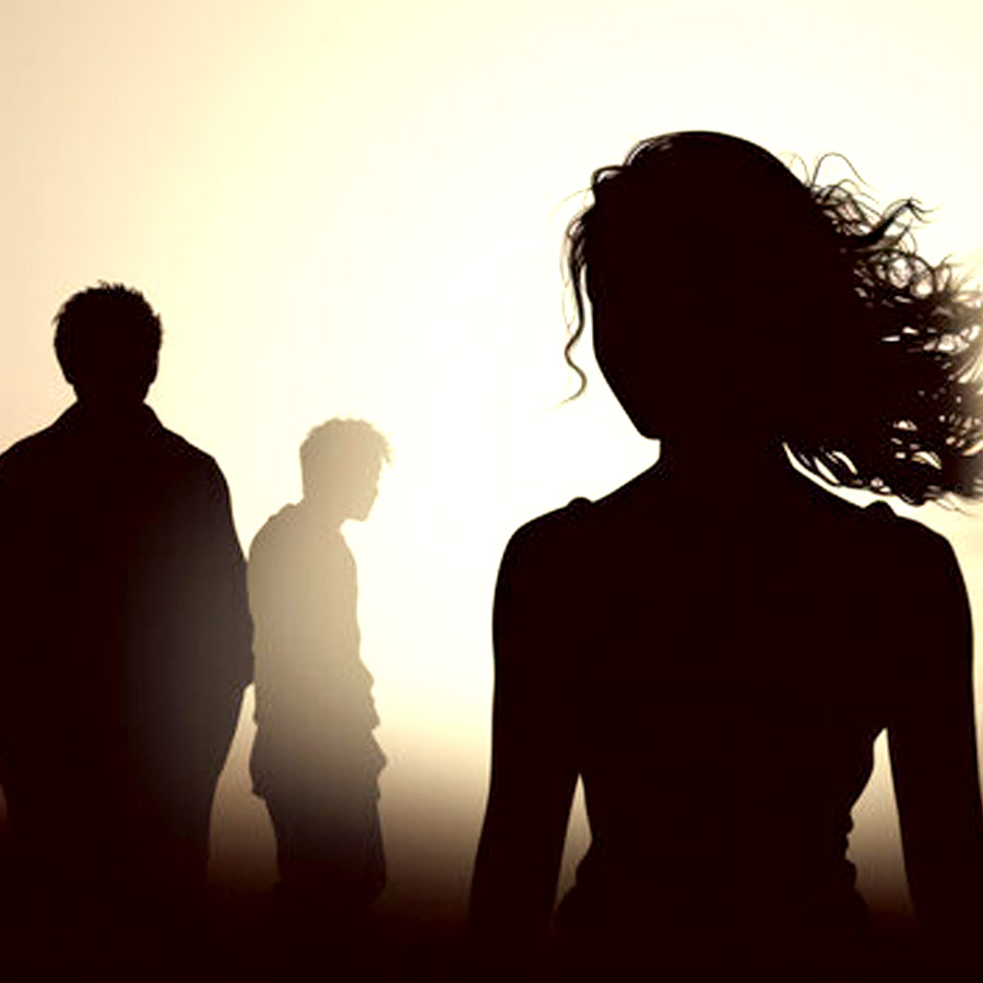 Kaushik Ganguly, Chanchal Chowdhury And Rituparna Sengupta Are Doing New Bengali Movie Tridhara dgtl  Heading-----