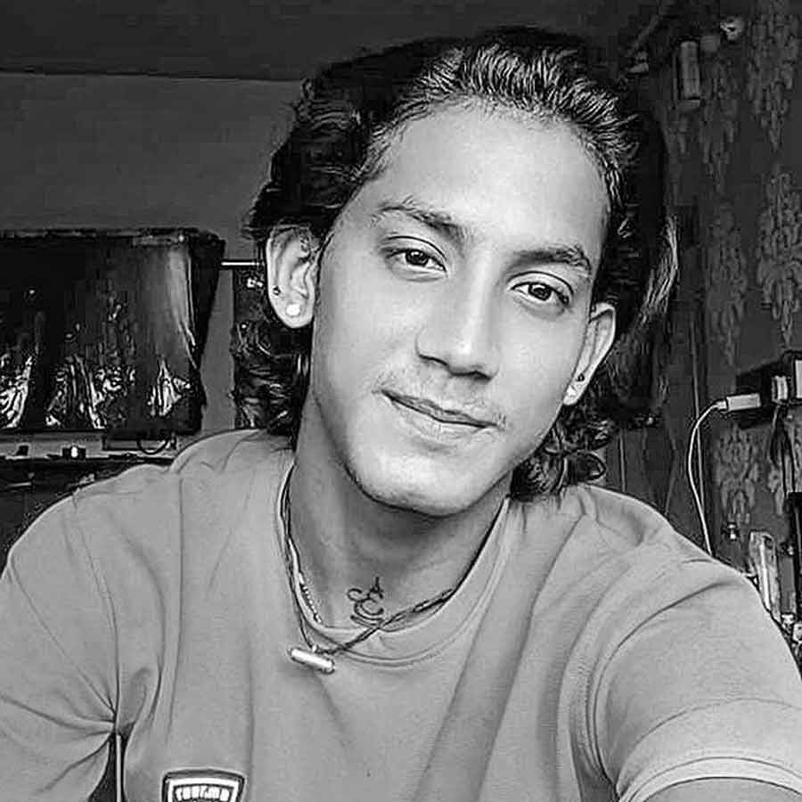 An injured youth died at RG Kar Hospital