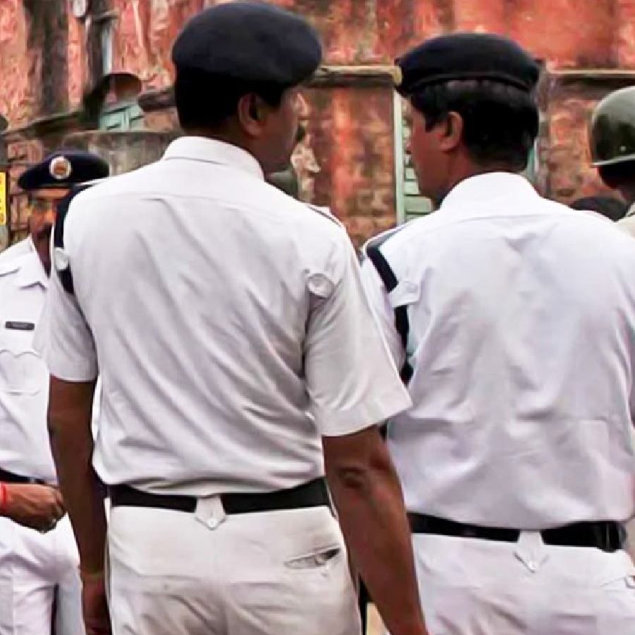 Five Gujarati people rescued from Kolkata after allegedly being kidnapped dgtl