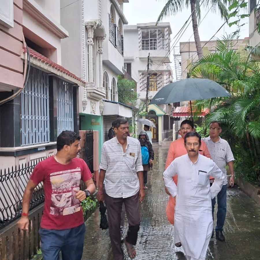 Congress invites R G Kar victim’s parents