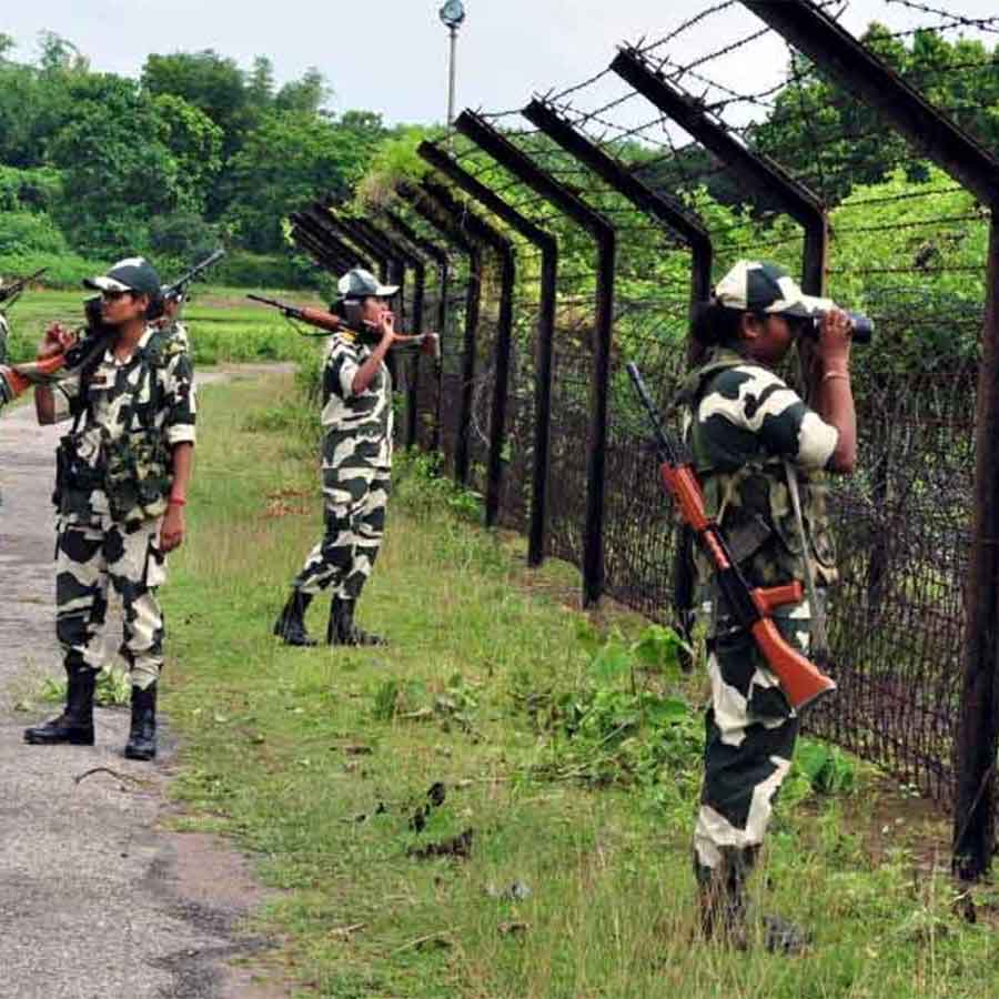 BSF North Bengal IG says several Bangladesh citizens returned to their country during SIR dgtld