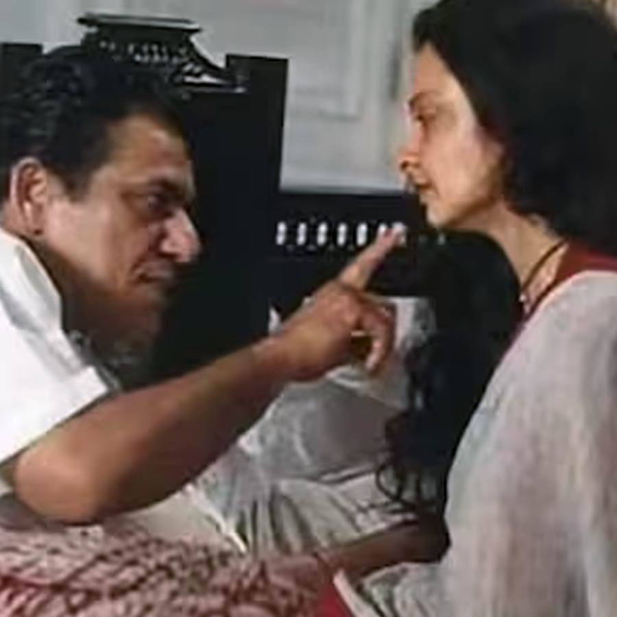 Rekha and Om Puri
