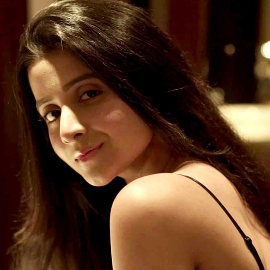 Actress Debchandrima Singha Roy got tensed as she identified a fake account in dating app dgtl