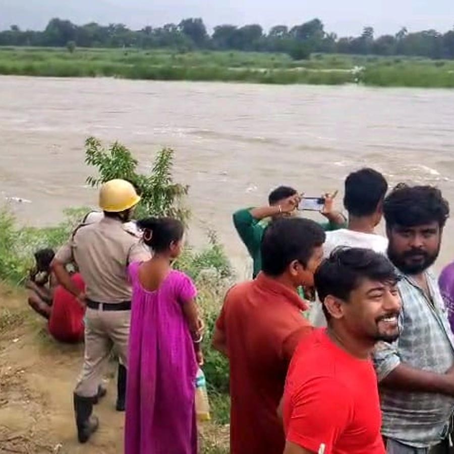 Rising river water causes misery in Bankura dgtld