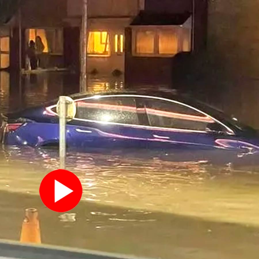 Video of expensive car floating in flooded road in Gurgaon goes viral dgtl