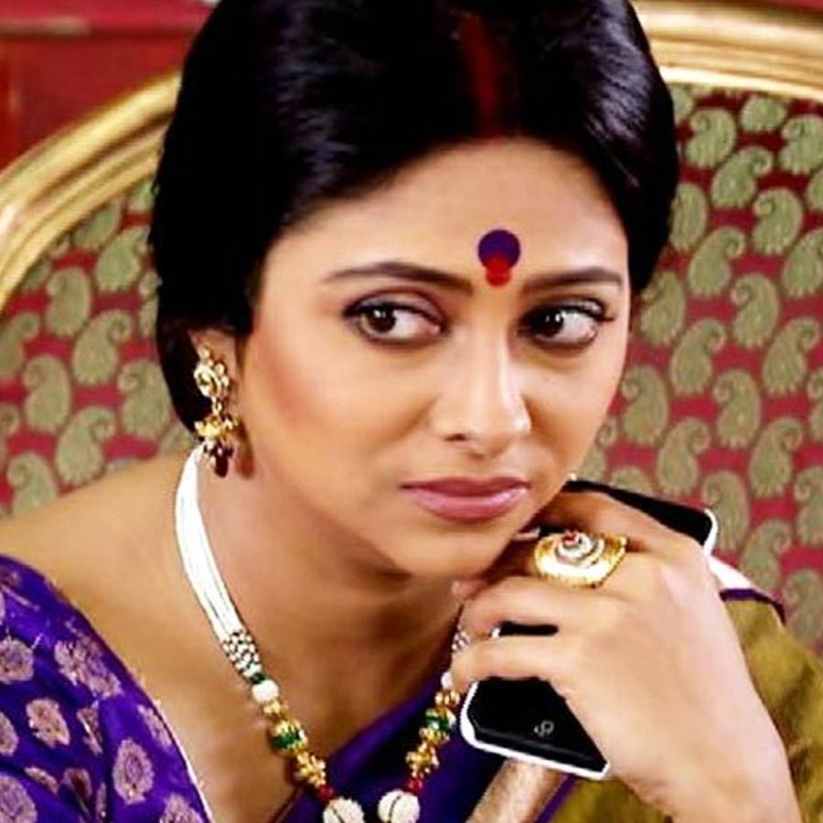 Actress Anjana Basu reveals an incident what she has done with his son and friends