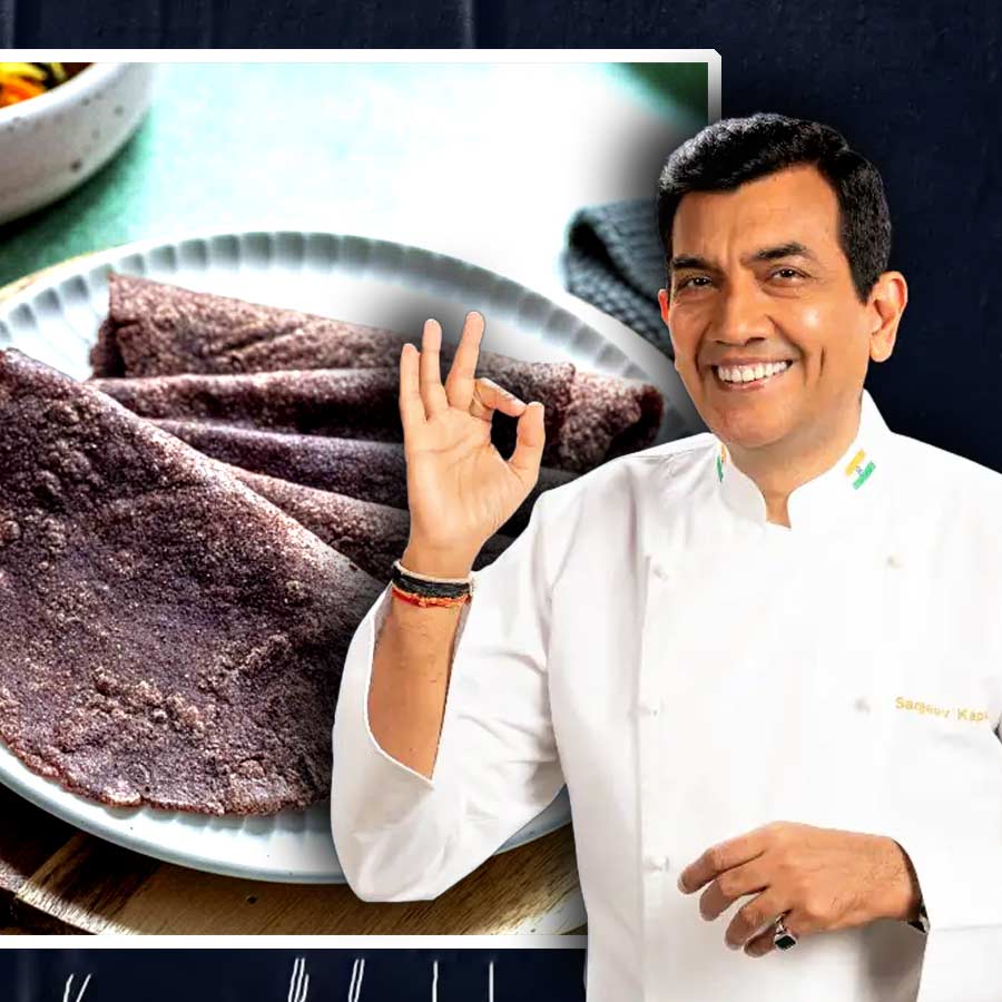 Chef Sanjeev Kapoor teaches the technique of making soft roti with ragi flour dgtl