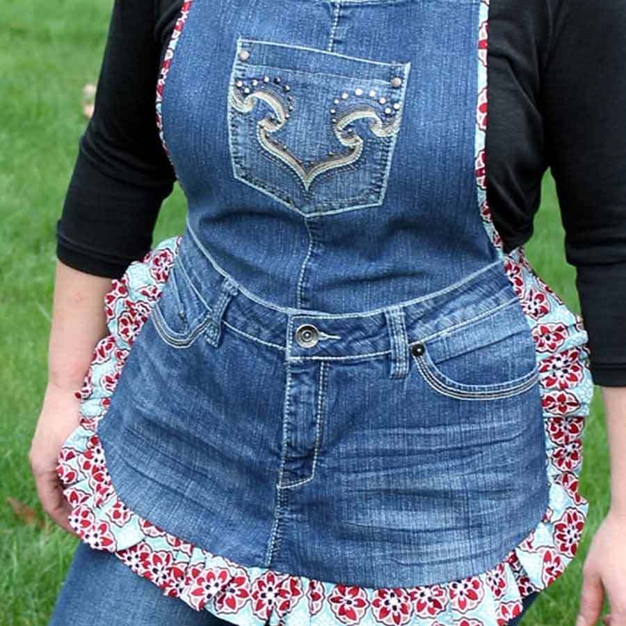Apart from new clothing how to reuse old jeans for home accessories