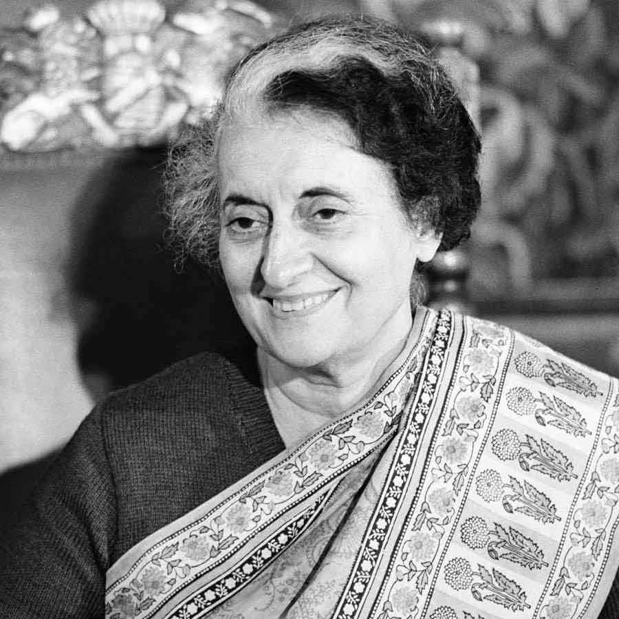 Indian civil servant bureaucrats are the steel frame of the country, know the reasons