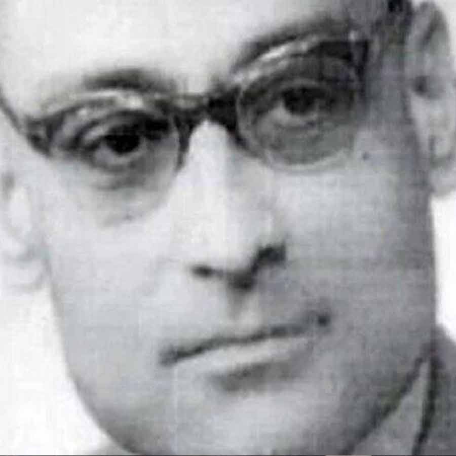 Indian civil servant bureaucrats are the steel frame of the country, know the reasons