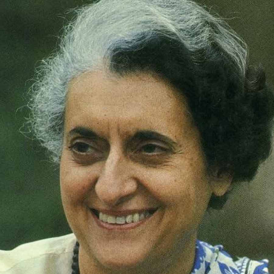 Indian civil servant bureaucrats are the steel frame of the country, know the reasons