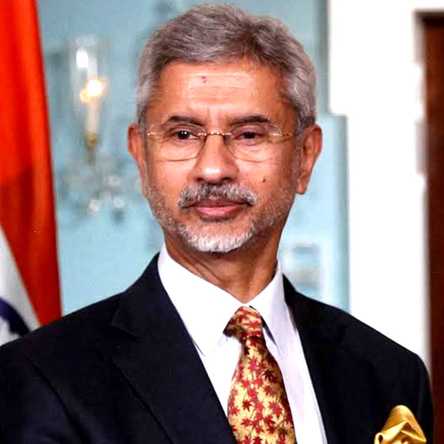 Indian civil servant bureaucrats are the steel frame of the country, know the reasons