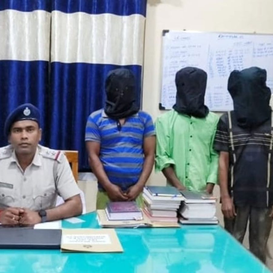 Infiltration into India! Three including two Bangladeshis arrested in Murshidabad dgtld