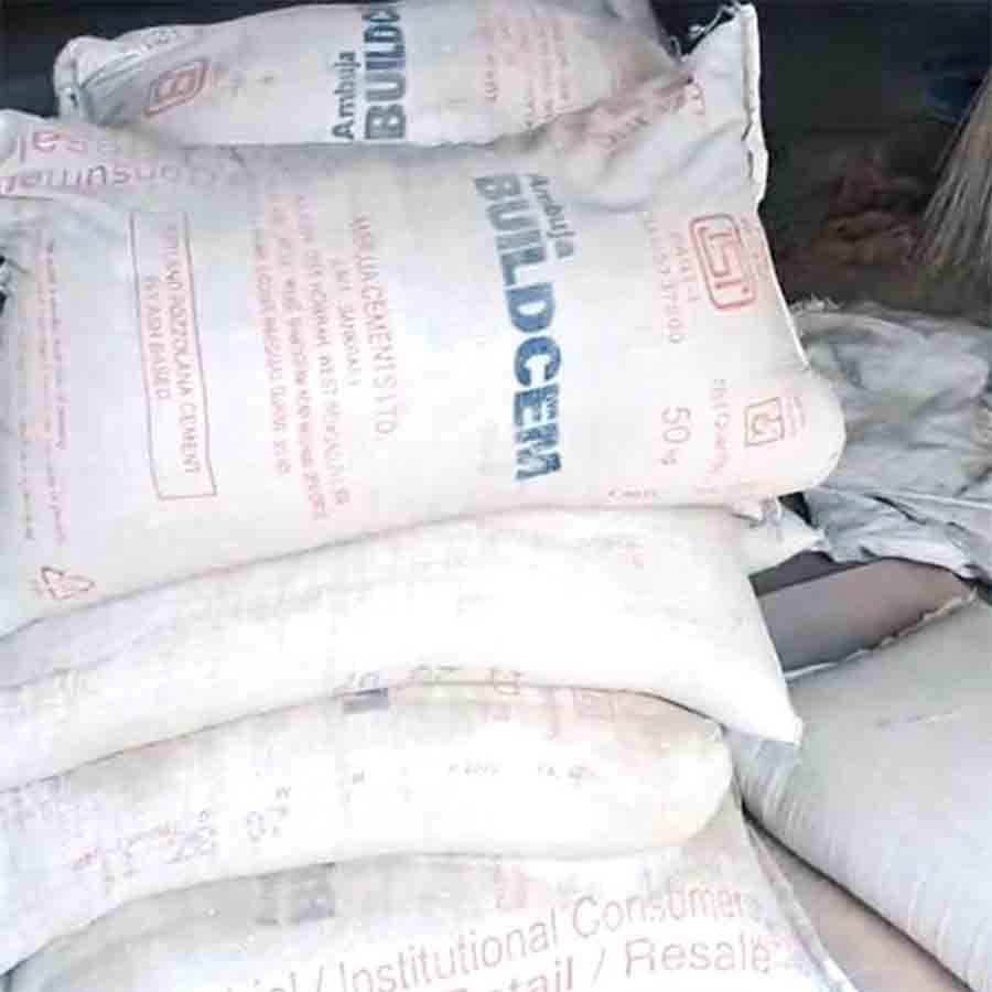 Police Personnel accused of selling cement used in Government Projects at Domjur