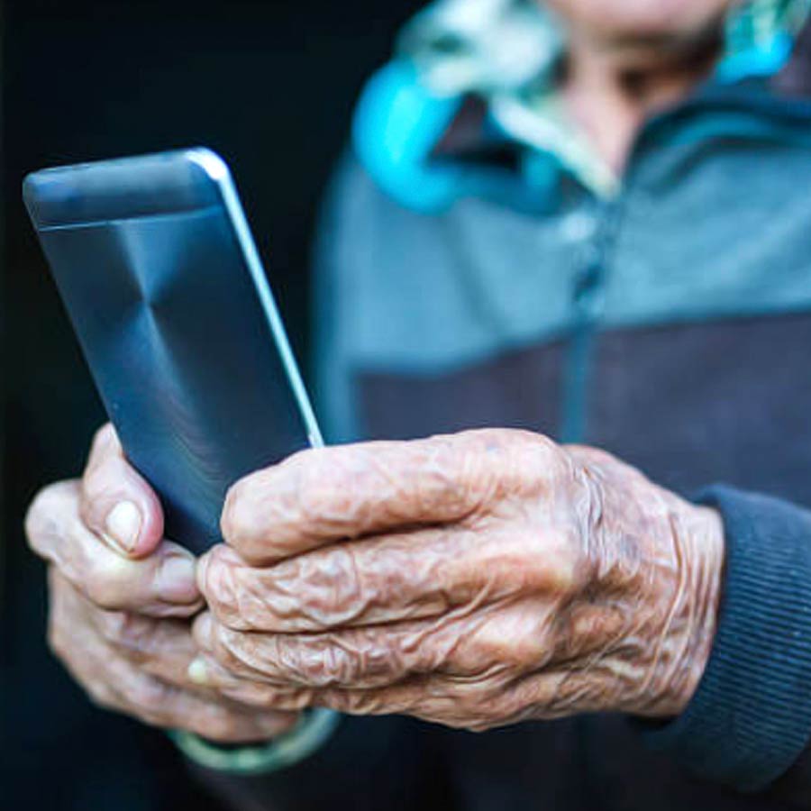 Dad sent his son emotional message on WhatsApp requesting to come home soon dgtl