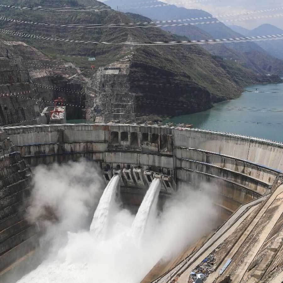 China dismantled 300 dams and shuts down hydropower stations to save Red River rare fish 