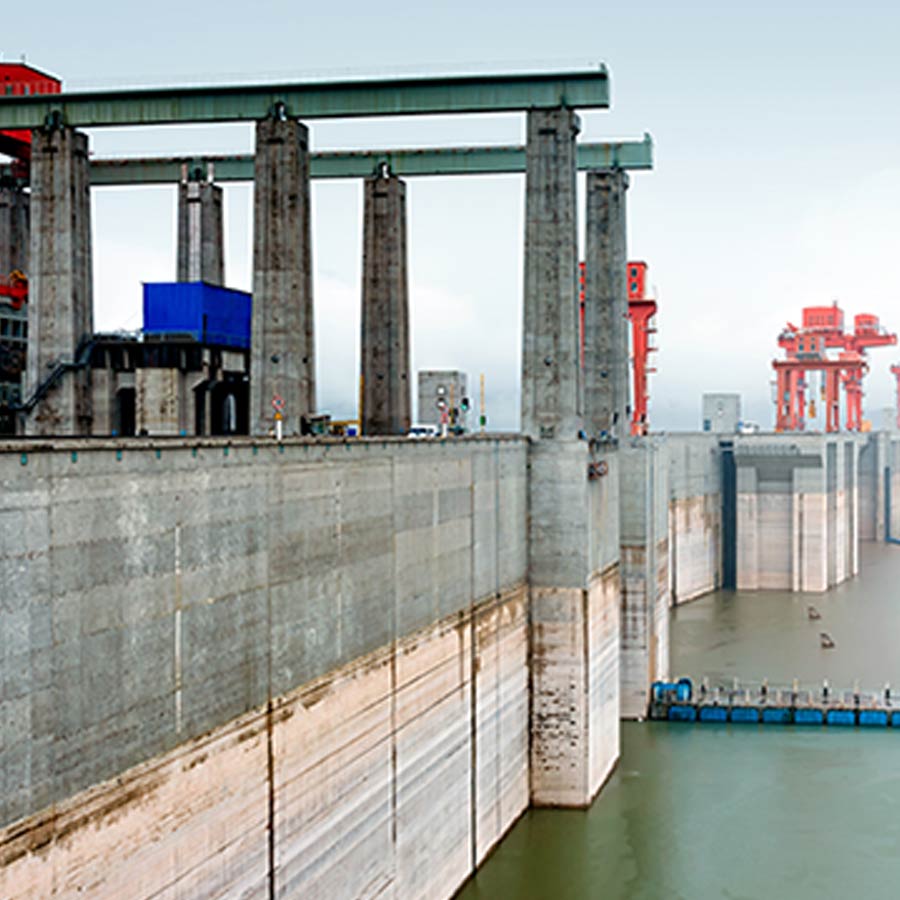 China dismantled 300 dams and shuts down hydropower stations to save Red River rare fish 