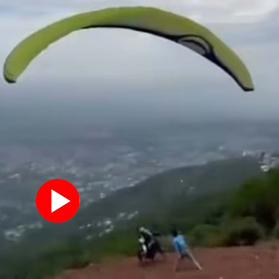A 27-year-old tourist from Gujarat died after paragliding crash