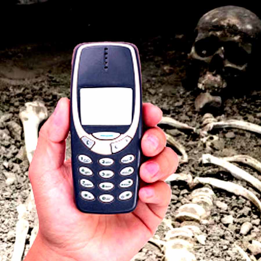 Skeleton with bundles of old 500 notes found inside a house in Hyderabad dgtl