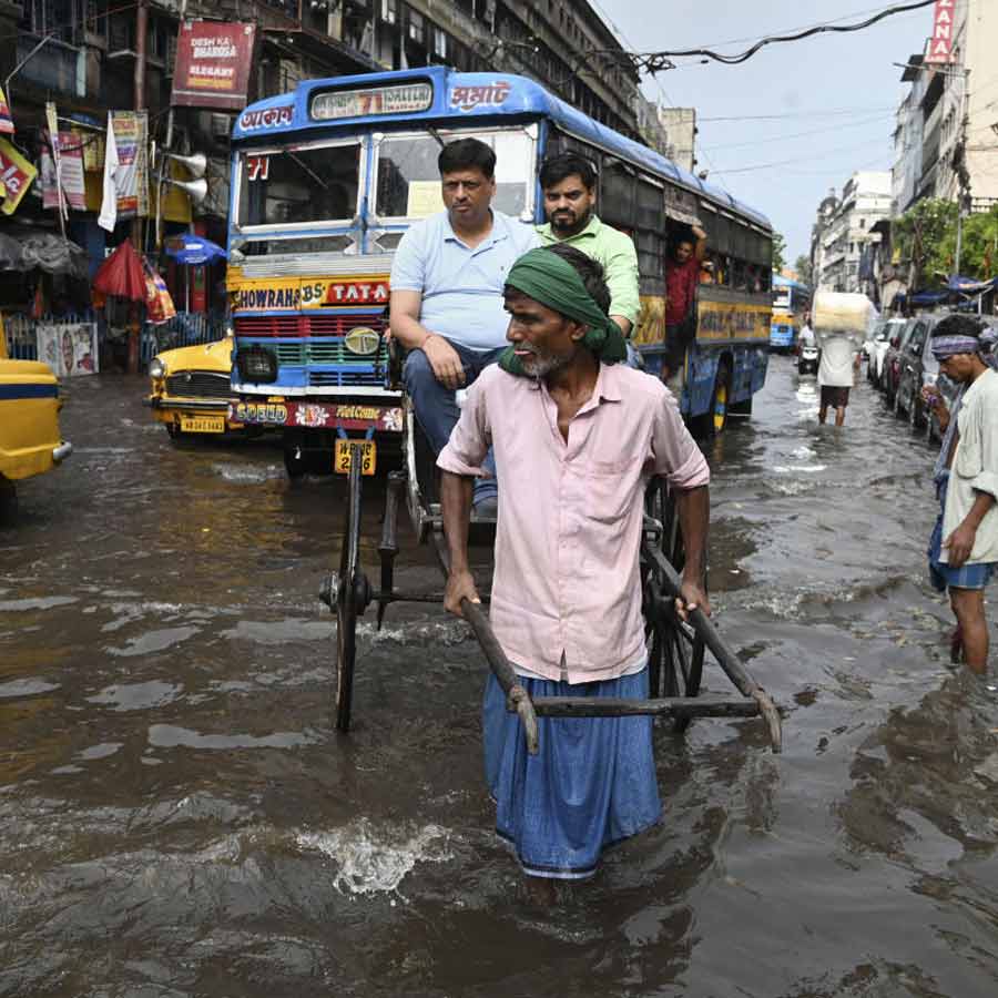 Poor roads in Kolkata have long been a source of many accidents, and the danger increases during the monsoon