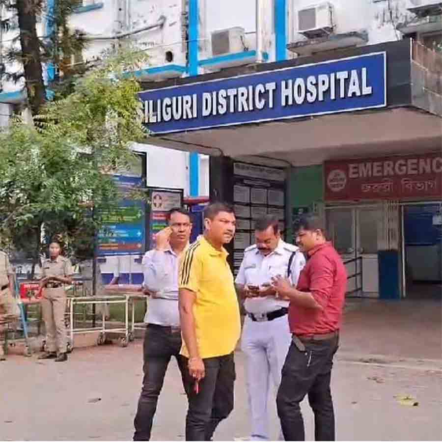 Cancer patients in trouble as the only doctor has left Siliguri District Hospital months ago