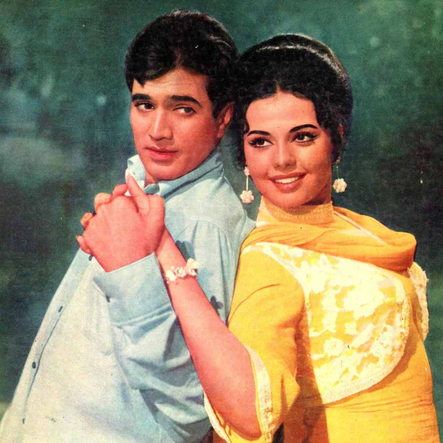 বলিপাড়ার অধিকাংশের দাবি, বলি অভিনেত্রী মুমতাজের সঙ্গেও নাম জড়িয়েছিল রাজেশের। সত্তরের দশকে বড় পর্দায় চর্চিত জুটি ছিল রাজেশ-মুমতাজ। একসঙ্গে ১৫টি ছবিতে অভিনয় করেছিলেন তাঁরা। তাঁদের মধ্যে যে গভীর বন্ধুত্ব রয়েছে সেটের মধ্যেও তা প্রকাশ্যে দেখা যেত। রাজেশের সঙ্গে সম্পর্ক নিয়ে এক সাক্ষাৎকারে আলোচনা করেছিলেন নায়িকা।