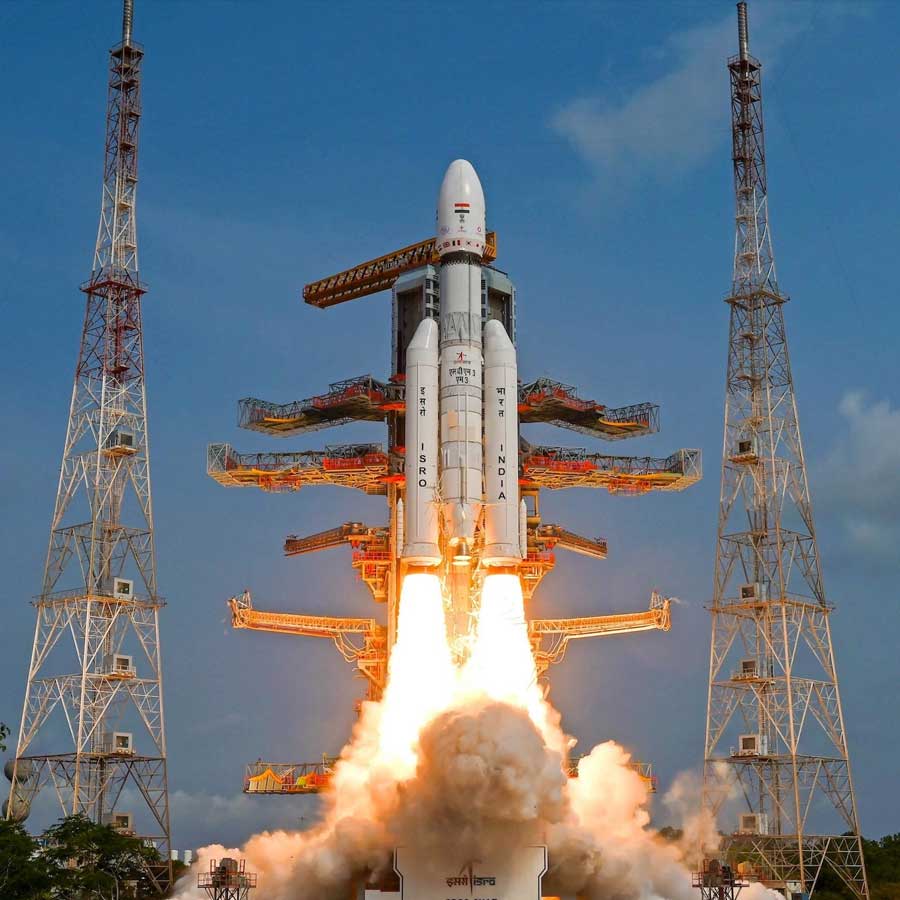 How to become a space scientist in ISRO, what steps need to be followed for success