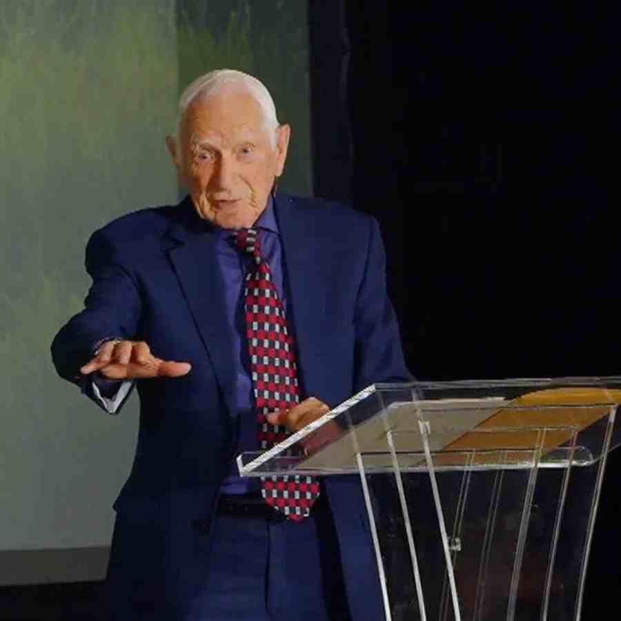 Dr. John Scharffenberg is a 101-year-old nutrition expert shares his simple lifestyle habits for Longevity