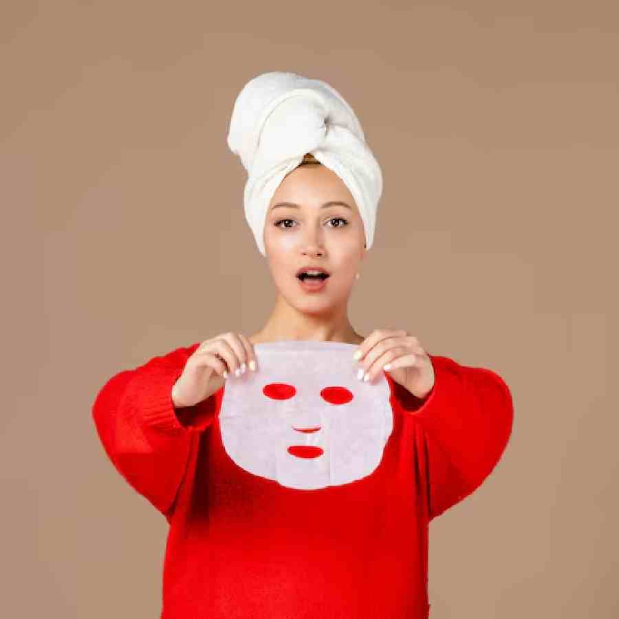 Keep 5 sheet masks in your travel bag to remove wrinkles and become beautiful dgtl