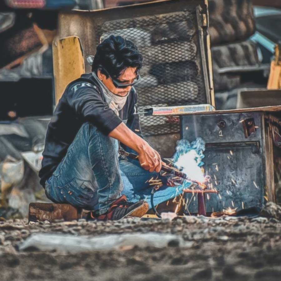 Russia going to import 10 lakh skilled Indian workers by the end of 2025, know the reasons