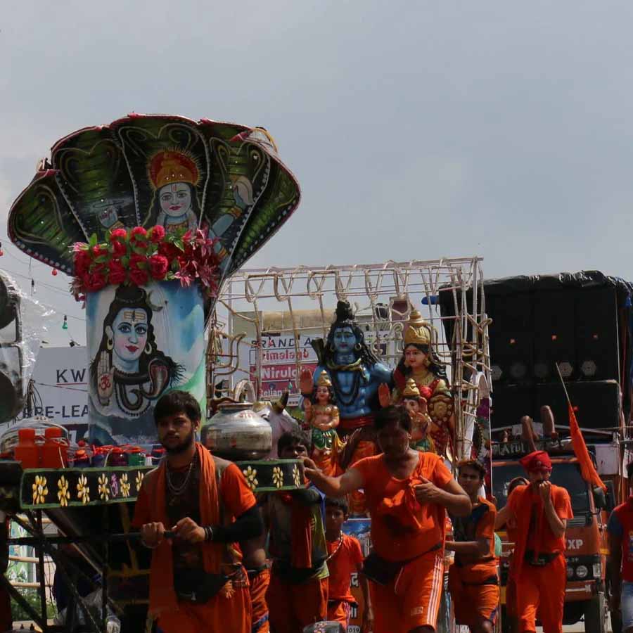 Kanwar yatra QR Code diktat of Yogi Government creates controversy in Uttar Pradesh dgtl