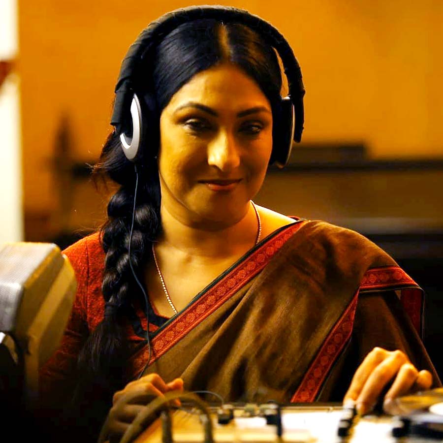 পর্দার 'বেলা' ঋতুপর্ণা।